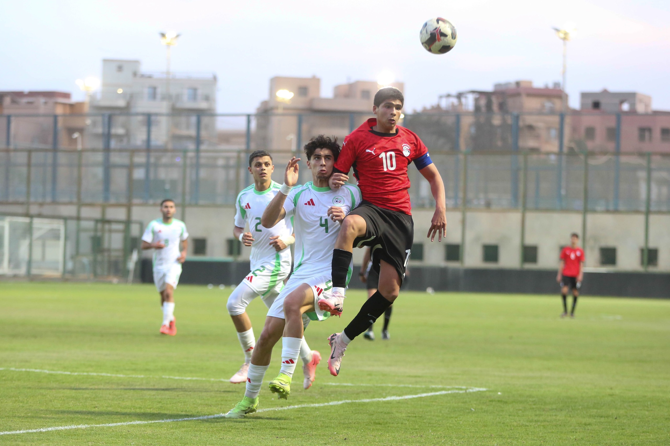 منتخب الناشئين يهزم الجزائر ودياً بهدف نظيف 