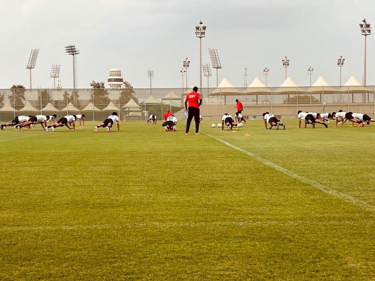 المنتخب الوطني تحت ١٧ سنة يختتم تحضيراته لمواجهة العراق غدًا في كأس الخليج