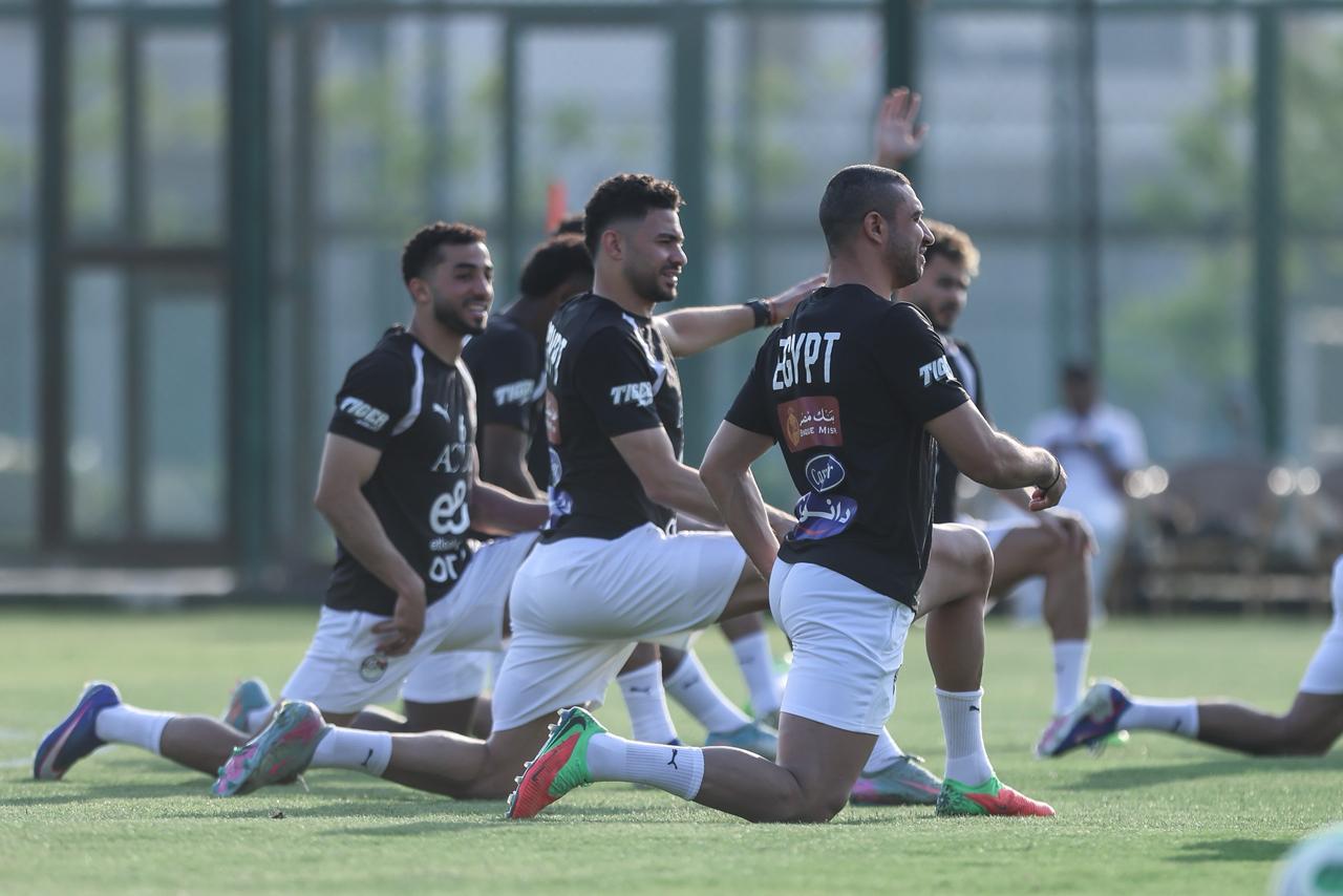 بالصور: منتخب مصر يواصل تدريباته استعدادا لروسيا بحضور مرموش وعبد الكريم