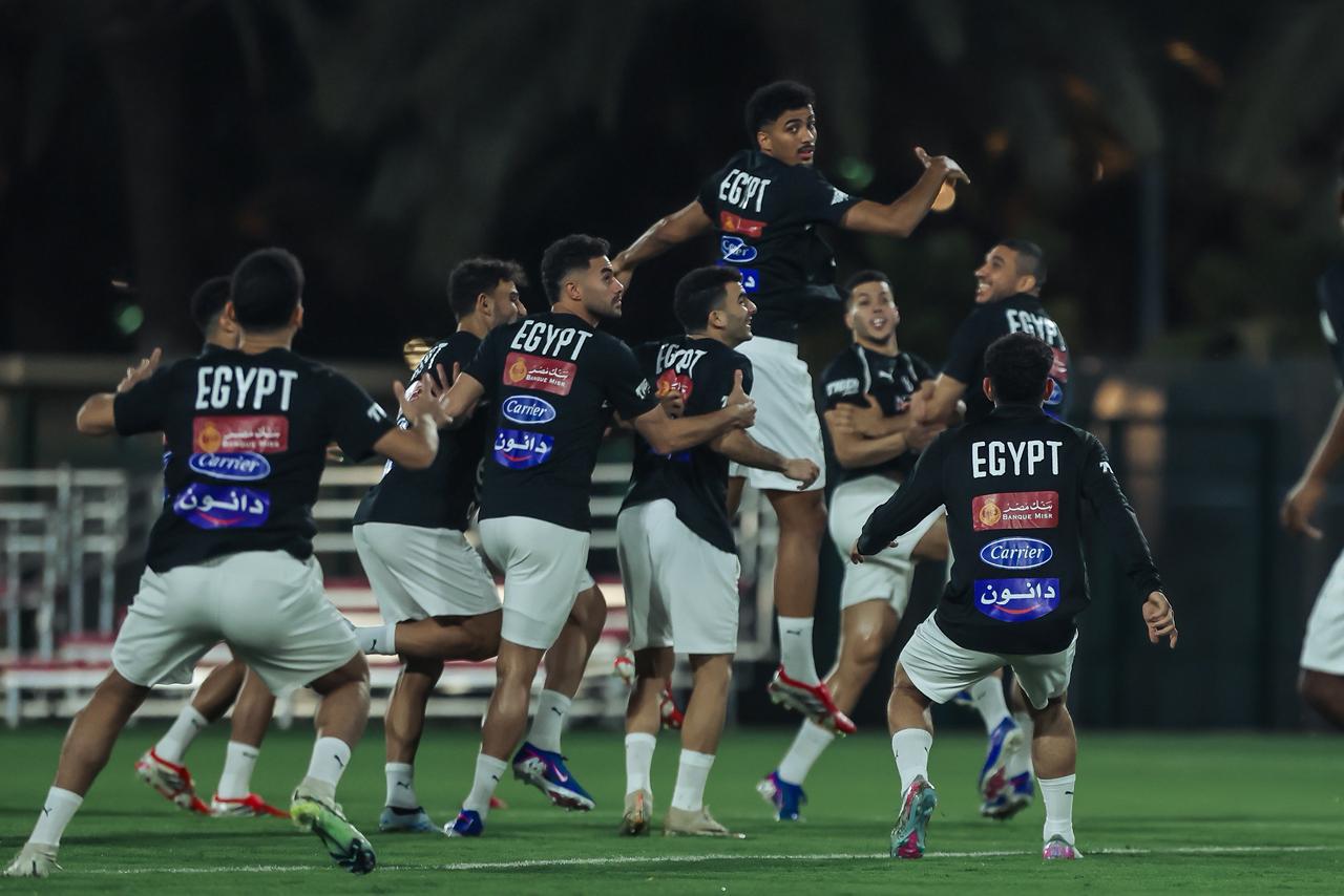 منتخب مصر يخوض تدريبه الأول في جدة استعداداً لودية السعودية 