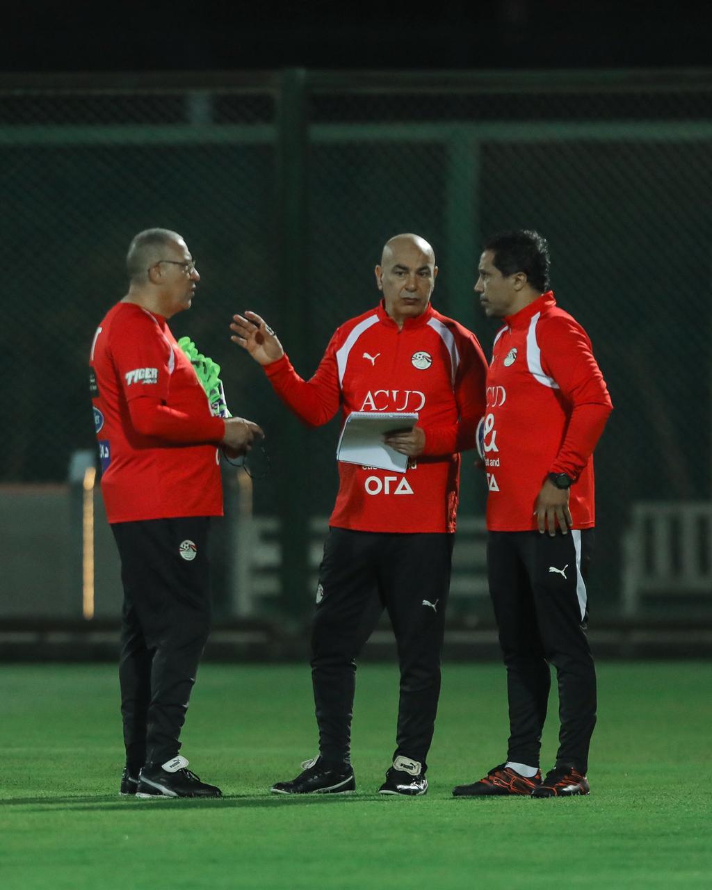 بالصور: المنتخب يخوض تدريبه الثاني في معسكر مايو استعدادا للقاء روسيا