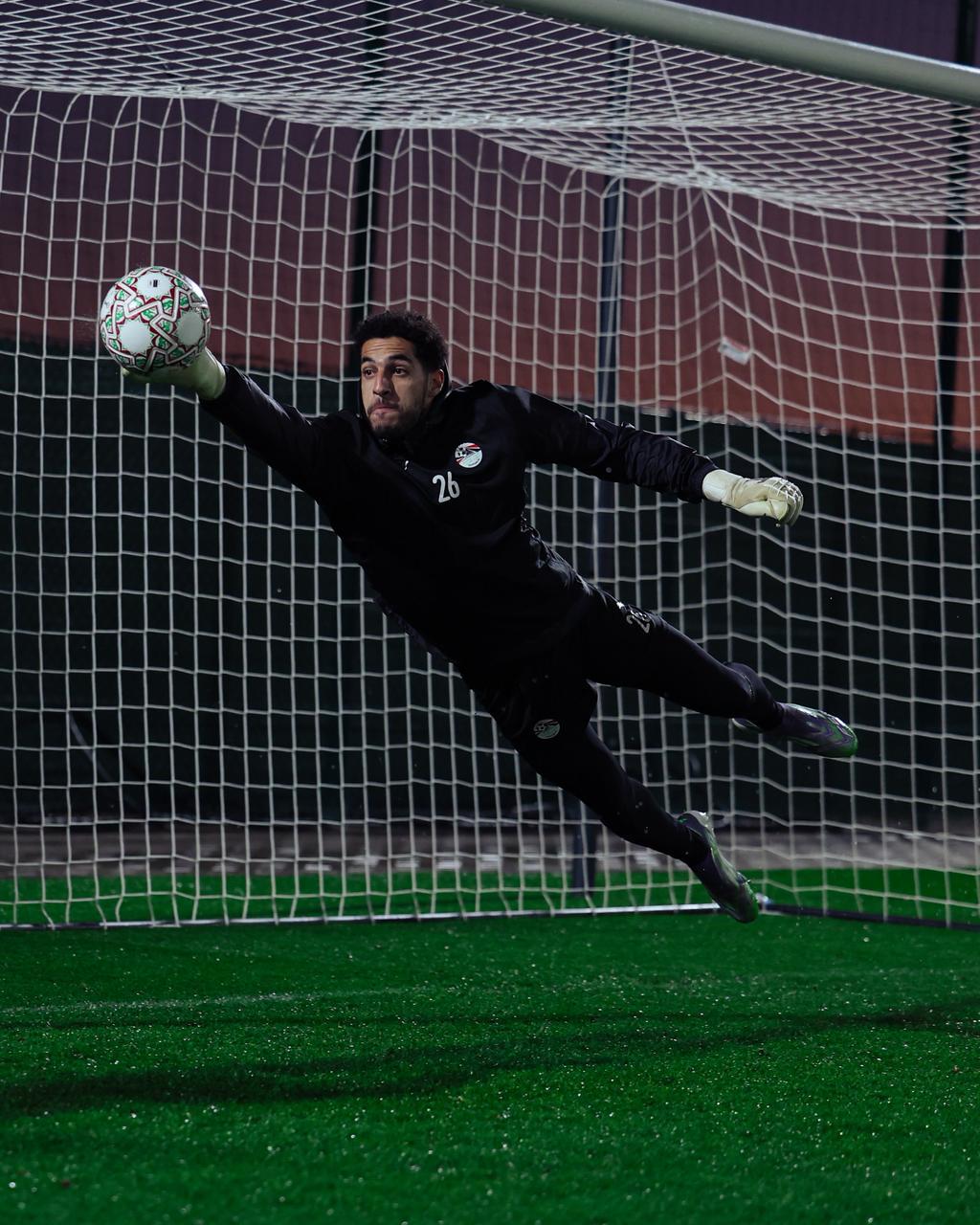 منتخب مصر يواصل تدريباته قبل مواجهة كوت ديفوار