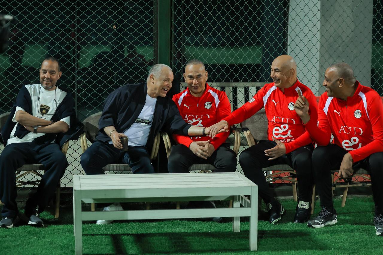 بالصور: المنتخب يخوض تدريبه الثاني في معسكر مايو استعدادا للقاء روسيا