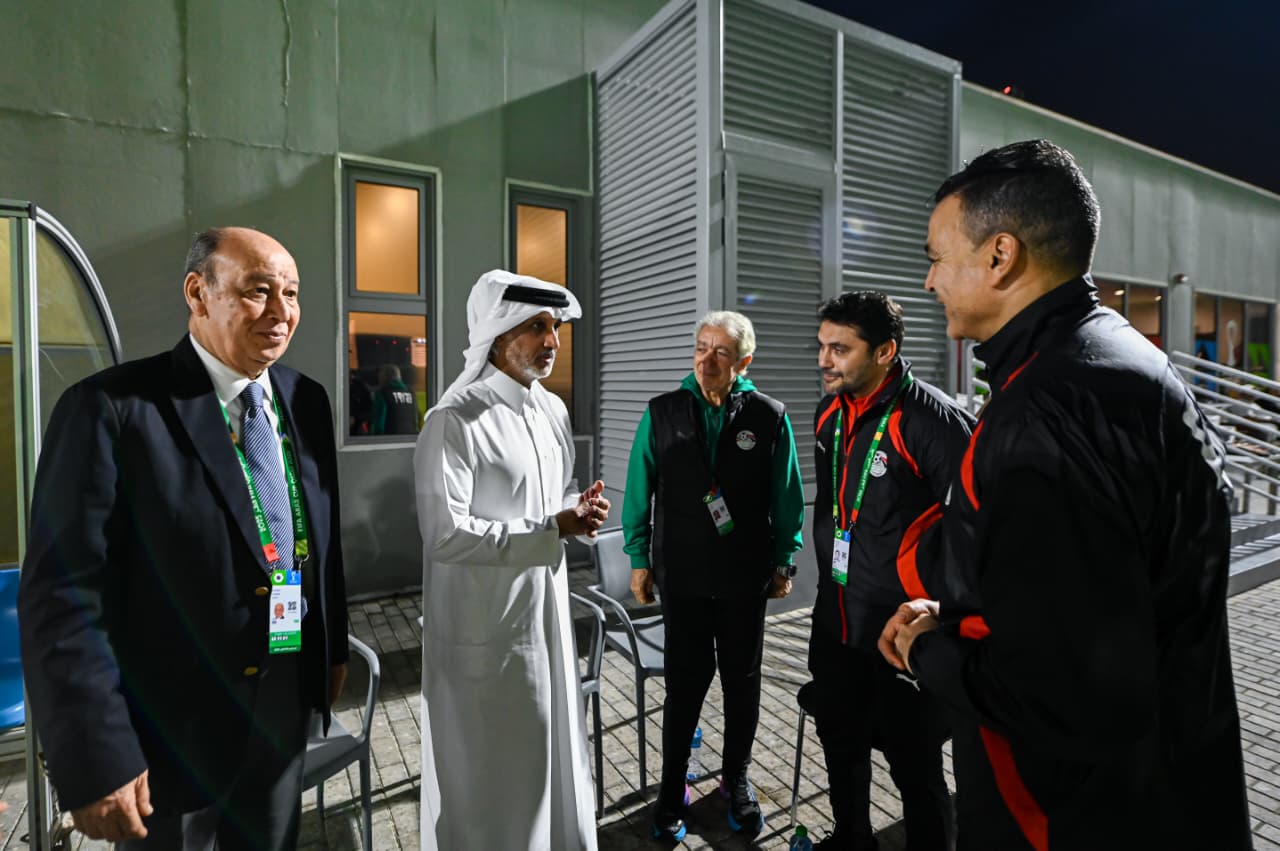 وزير الشباب والرياضة القطري يحضر مران منتخب مصر المشارك في كأس العرب