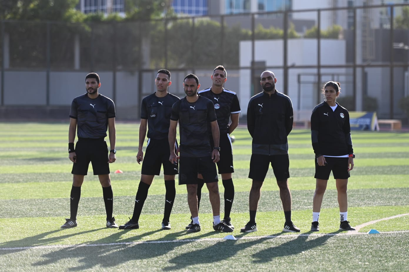 تدريبات فنية وبدنية للحكام تحت إشراف أوسكار رويز رئيس لجنة الحكام