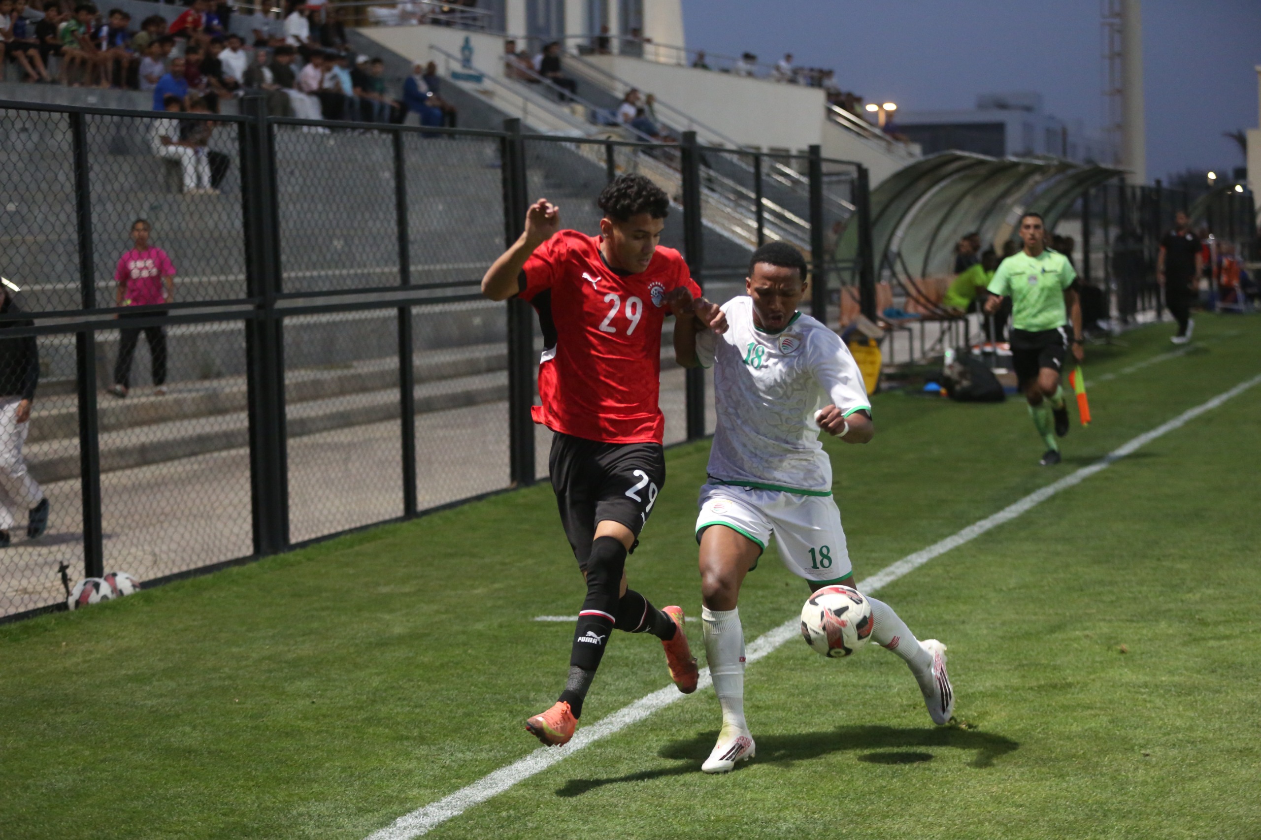 بالصور: منتخب الشباب يكرر فوزه على نظيره العماني (2 - 1) ودياً
