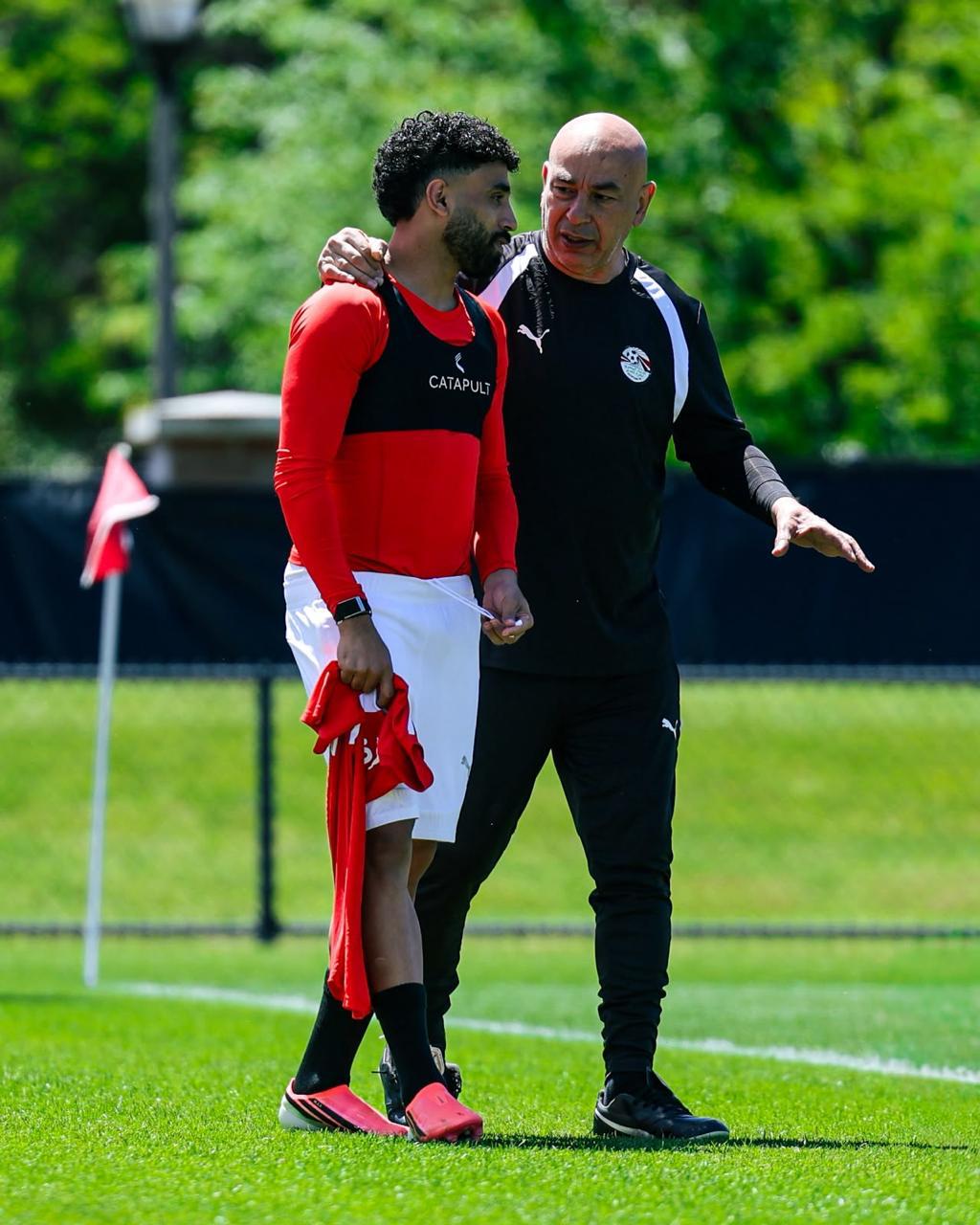بالصور .. منتخب مصر يواصل تدريباته بملعب جونزاجا استعداداً لمواجهة بلجيكا