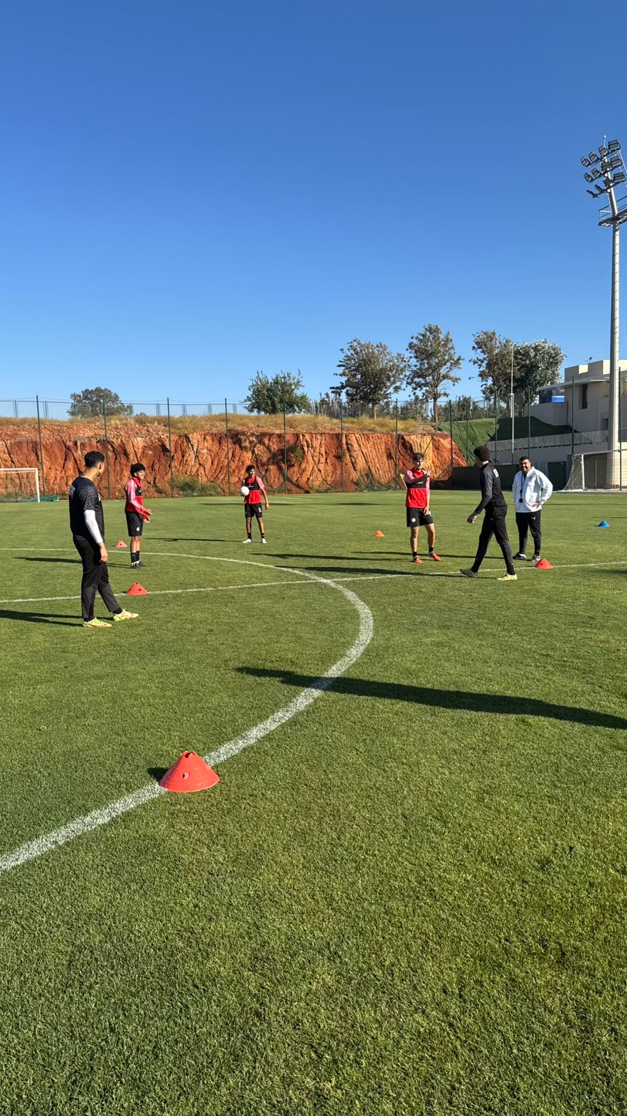 بالصور: منتخب الناشئين يختتم تحضيراته للقاء تنزانيا في نصف نهائي كأس أفريقيا