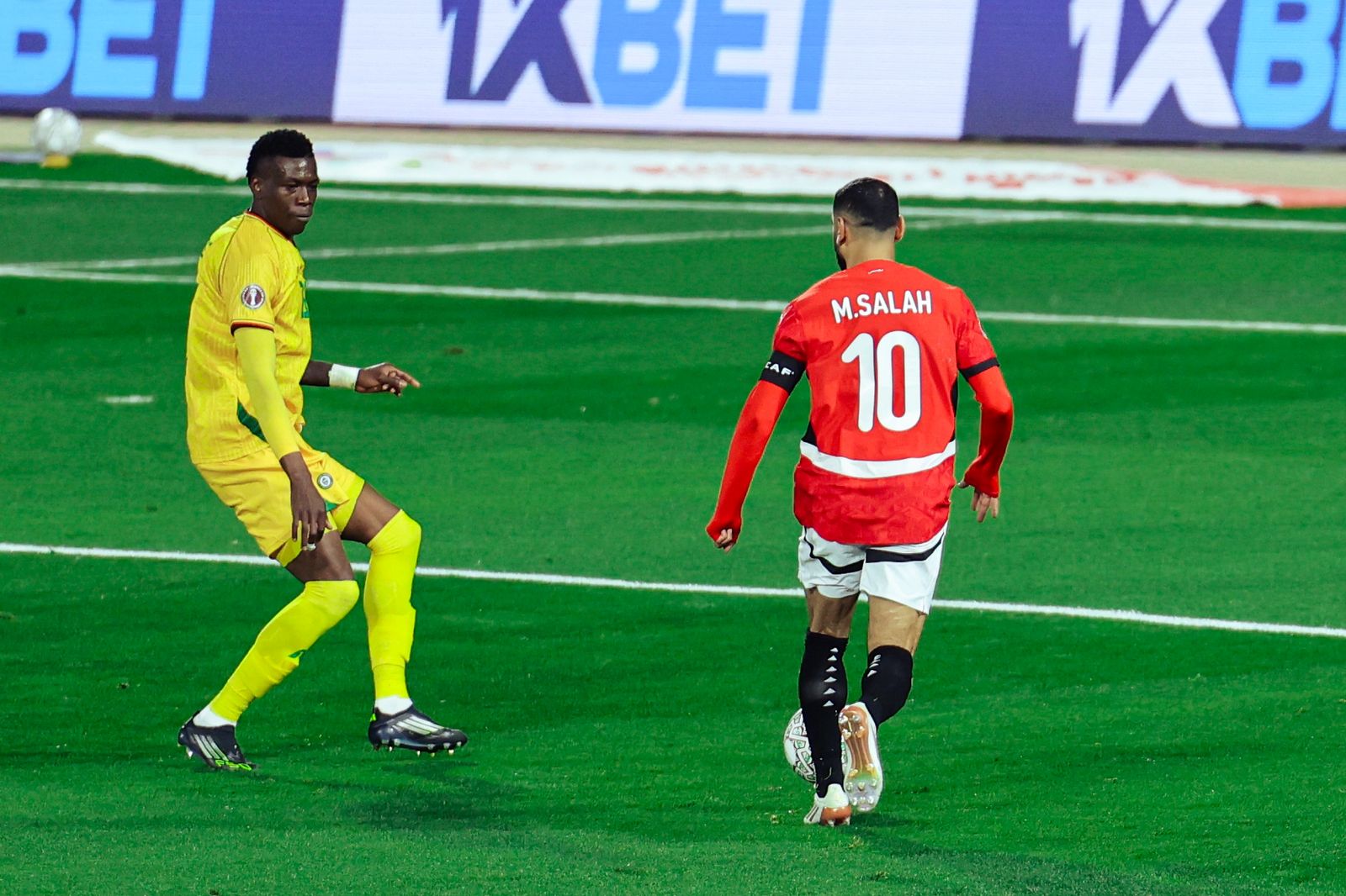 صور الشوط الأول من لقاء مصر وزيمبابوي