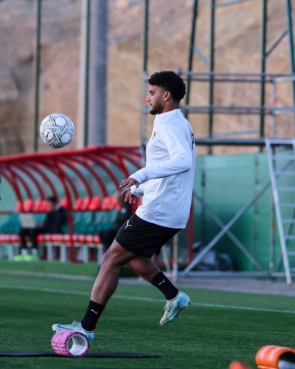 منتخب مصر يواصل تدريباته استعدادًا لضربة البداية أمام زيمبابوي في كأس الأمم الأفريقية