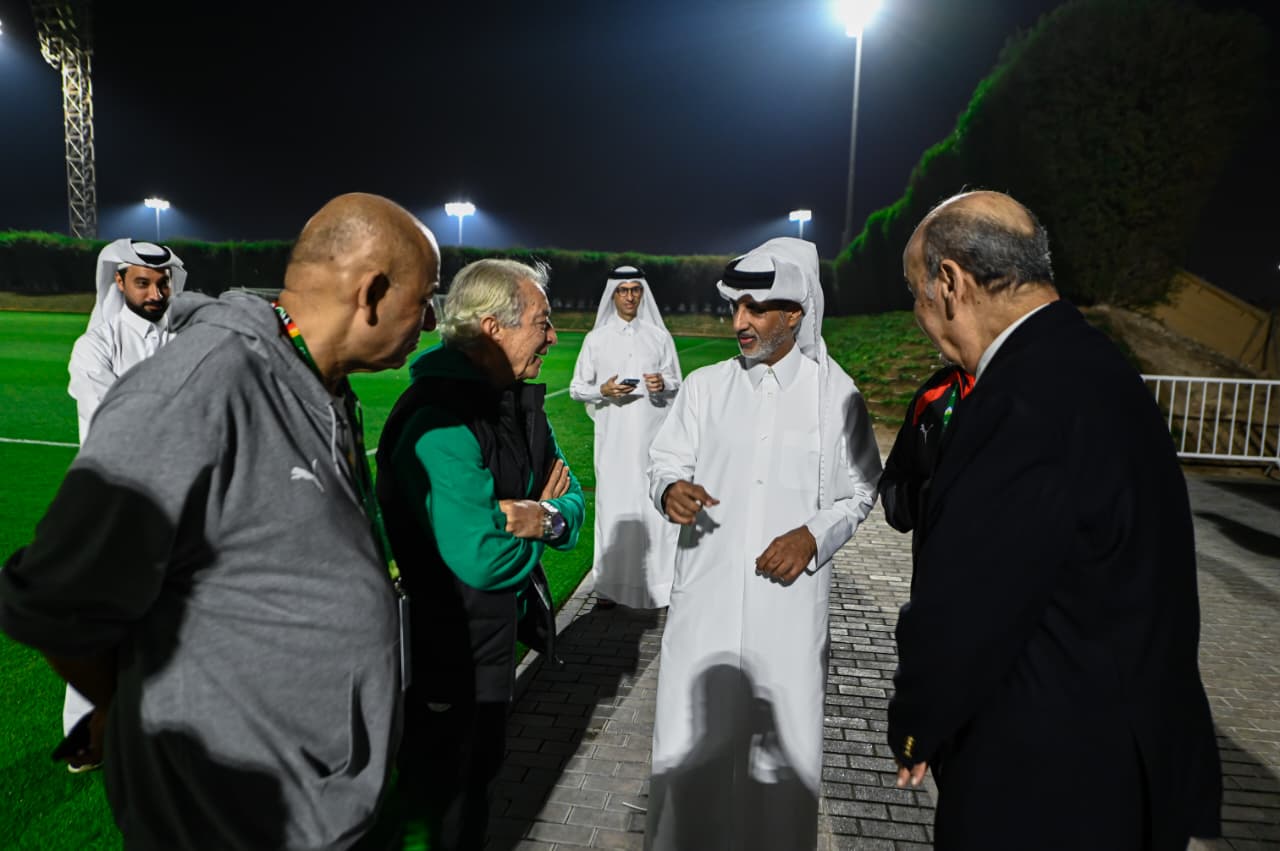 وزير الشباب والرياضة القطري يحضر مران منتخب مصر المشارك في كأس العرب