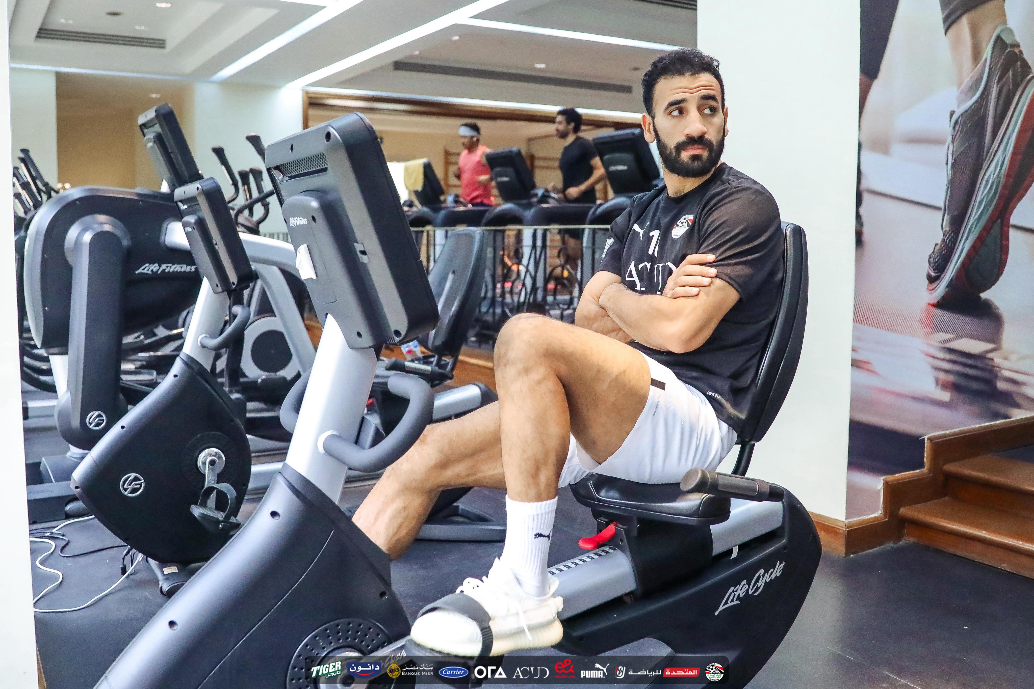 تدريبات بدنية وجلسات استشفاء لمنتخب مصر قبل السفر إلى واجادوجو