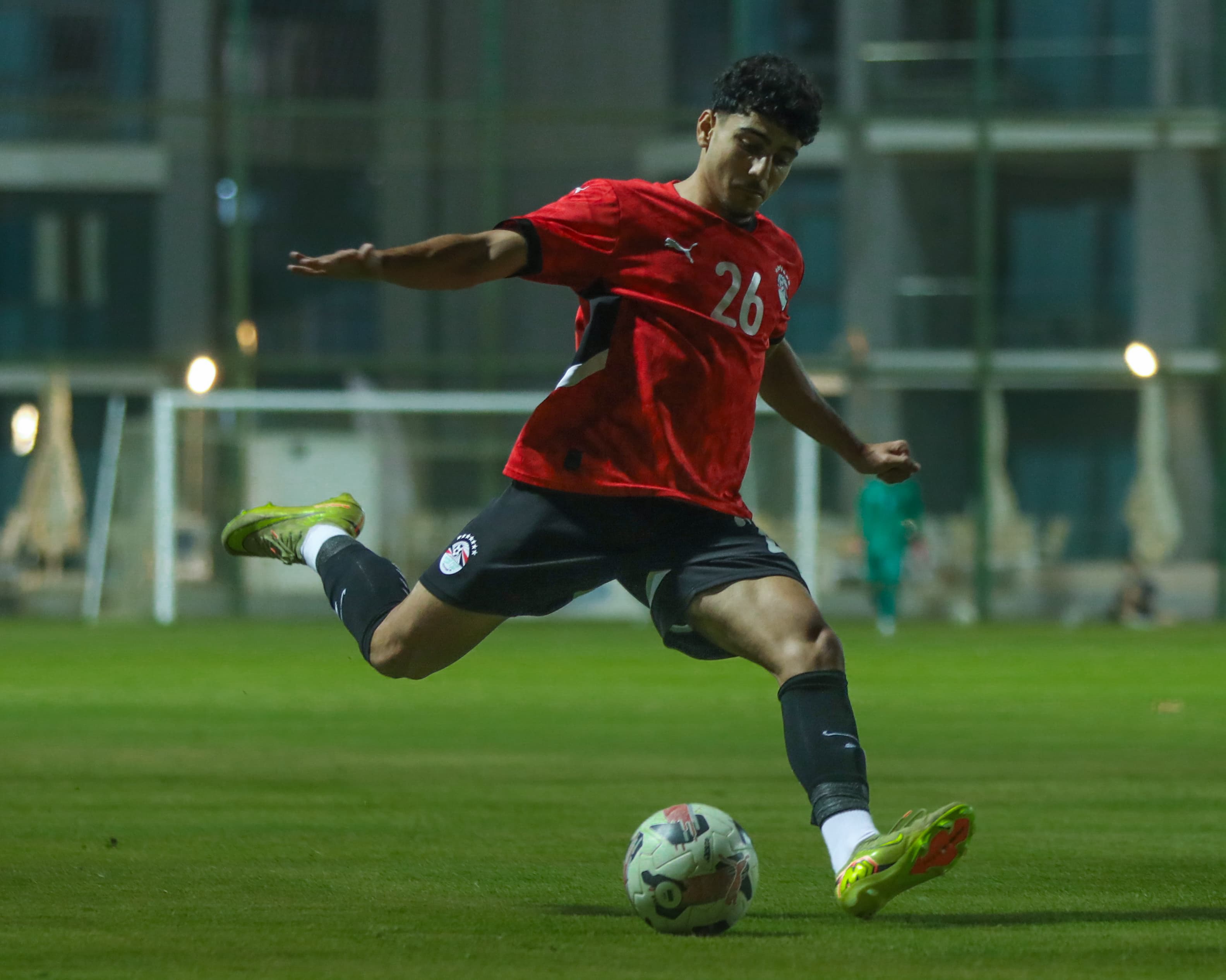  بالصور.. منتخب الشباب يواجه روسيا ودياً للمرة الثانية 