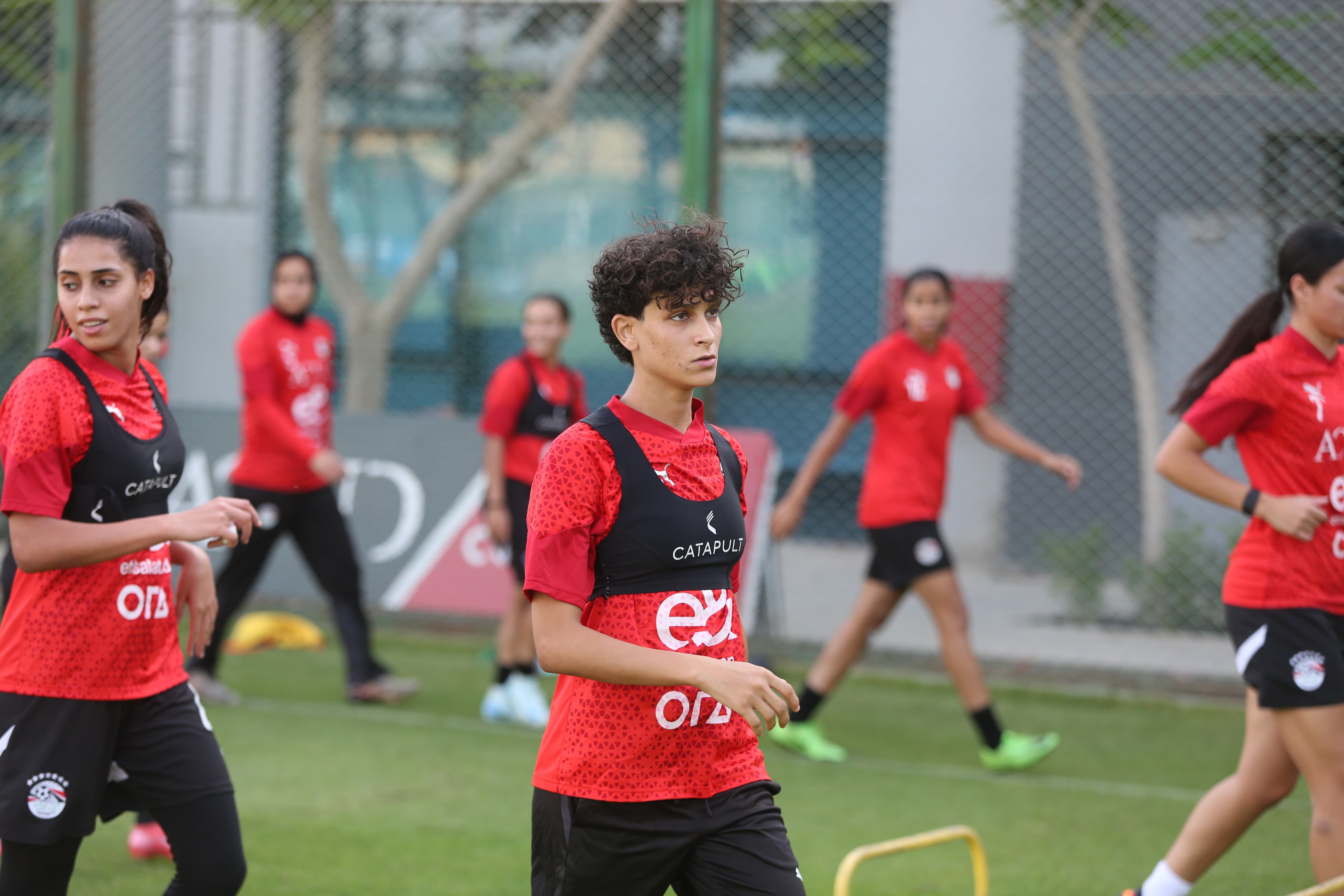 بالصور: تدريب منتخب السيدات