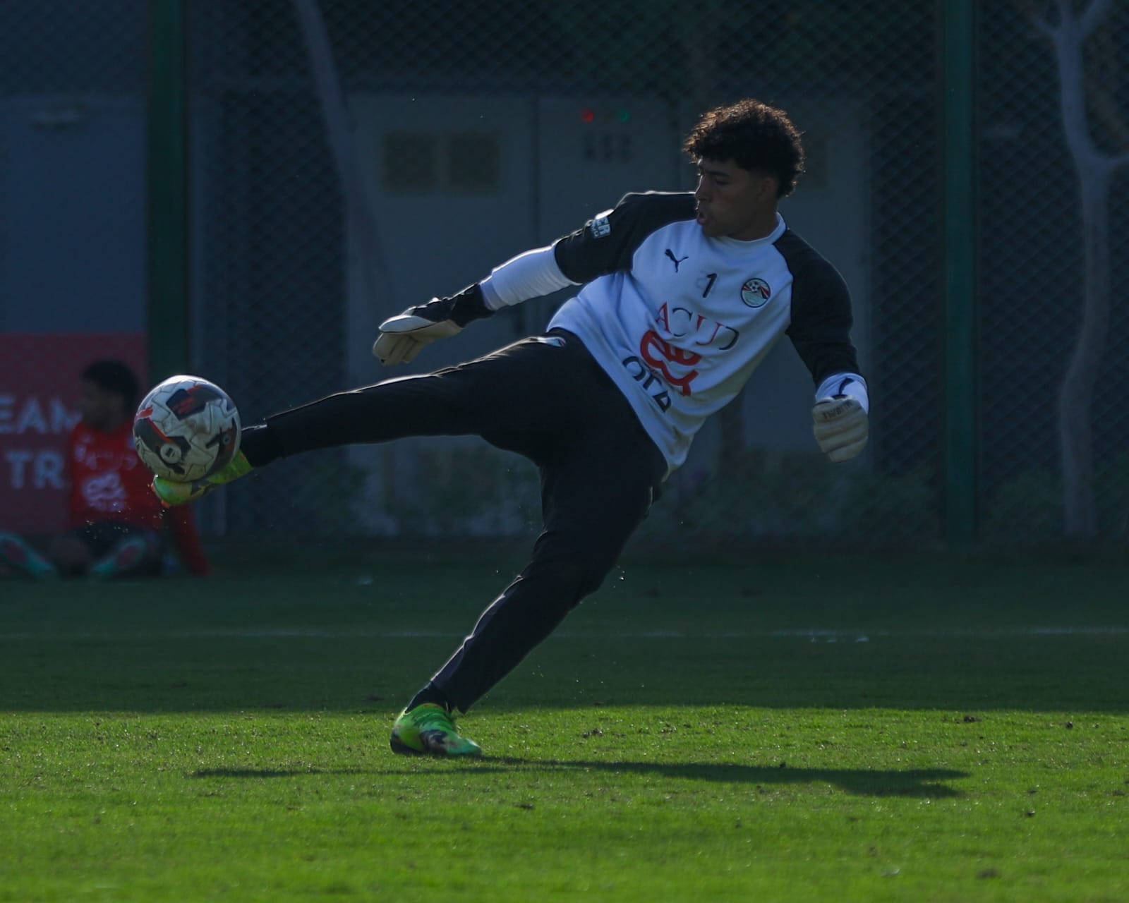صور تدريبات منتخب الناشئين استعدادا لأمم أفريقيا