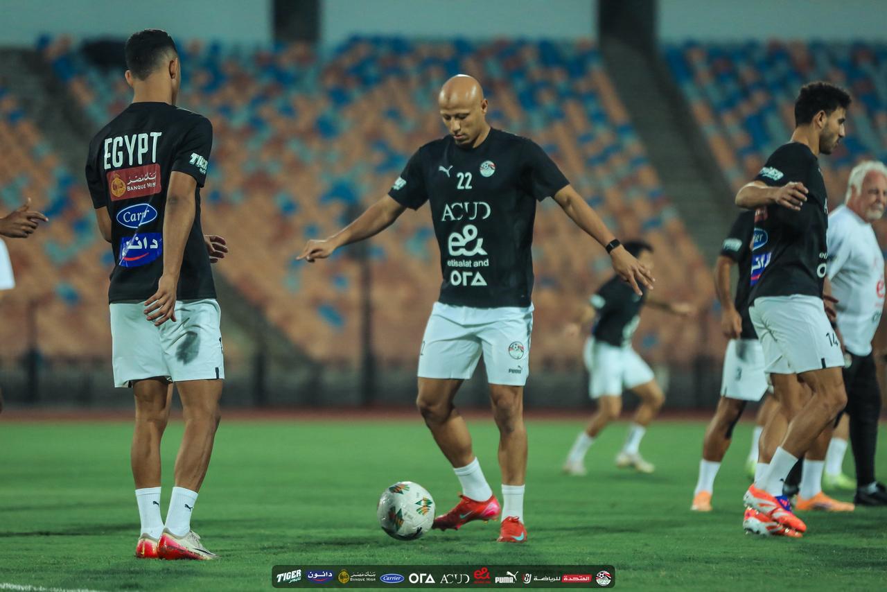 منتخب مصر يؤدي أول تدريباته على ملعب القاهرة قبل السفر للمغرب