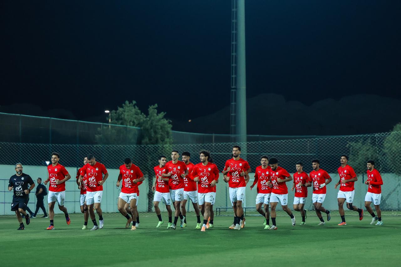 منتخب مصر يختتم تحضيراته لمواجهة أوزبكستان في دورة العين