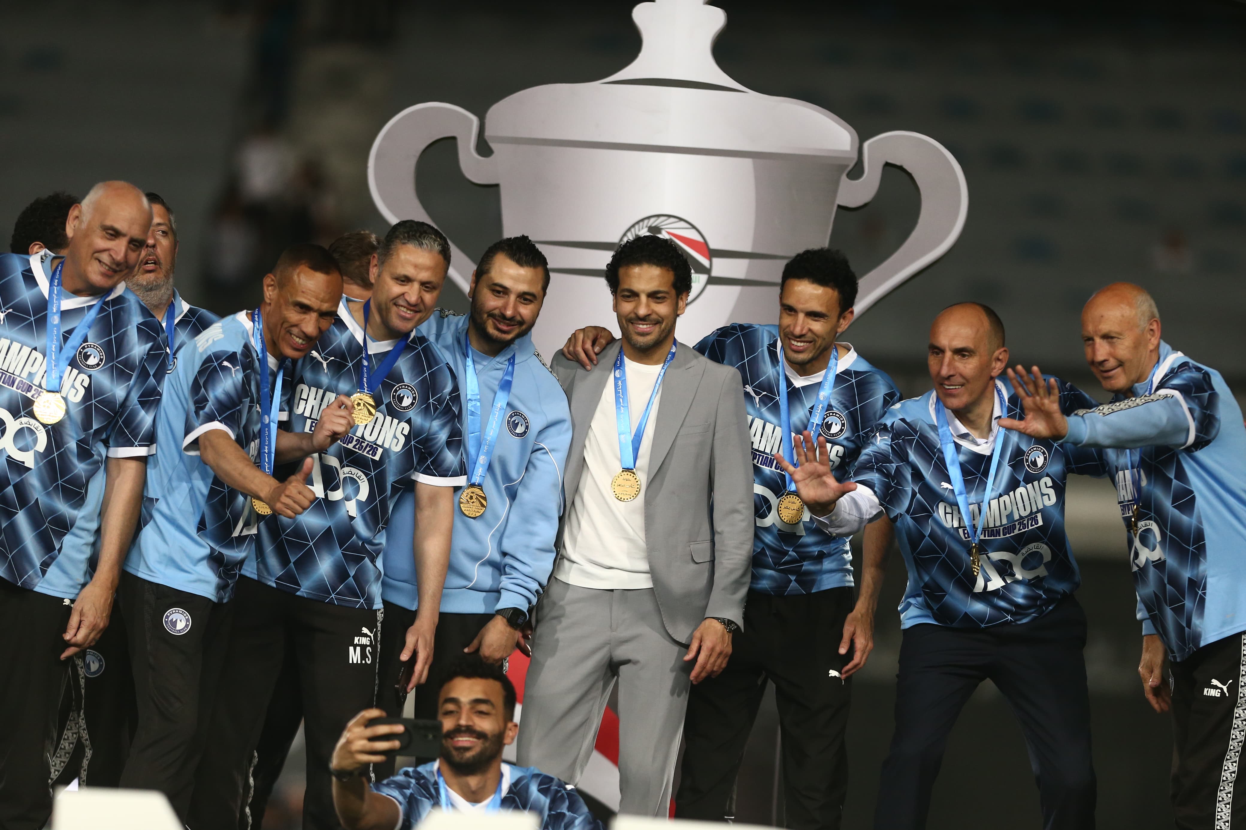 بالصور: مراسم تتويج بيراميدز بكأس مصر