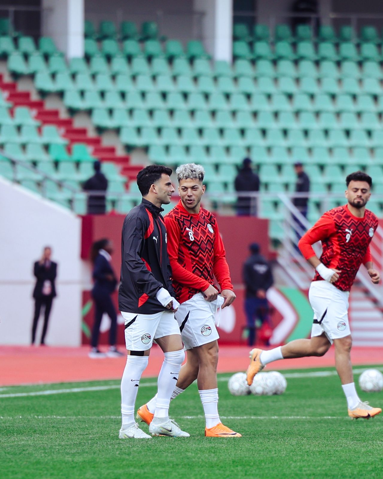 لاعبو منتخب مصر قبل مواجهة أنجولا