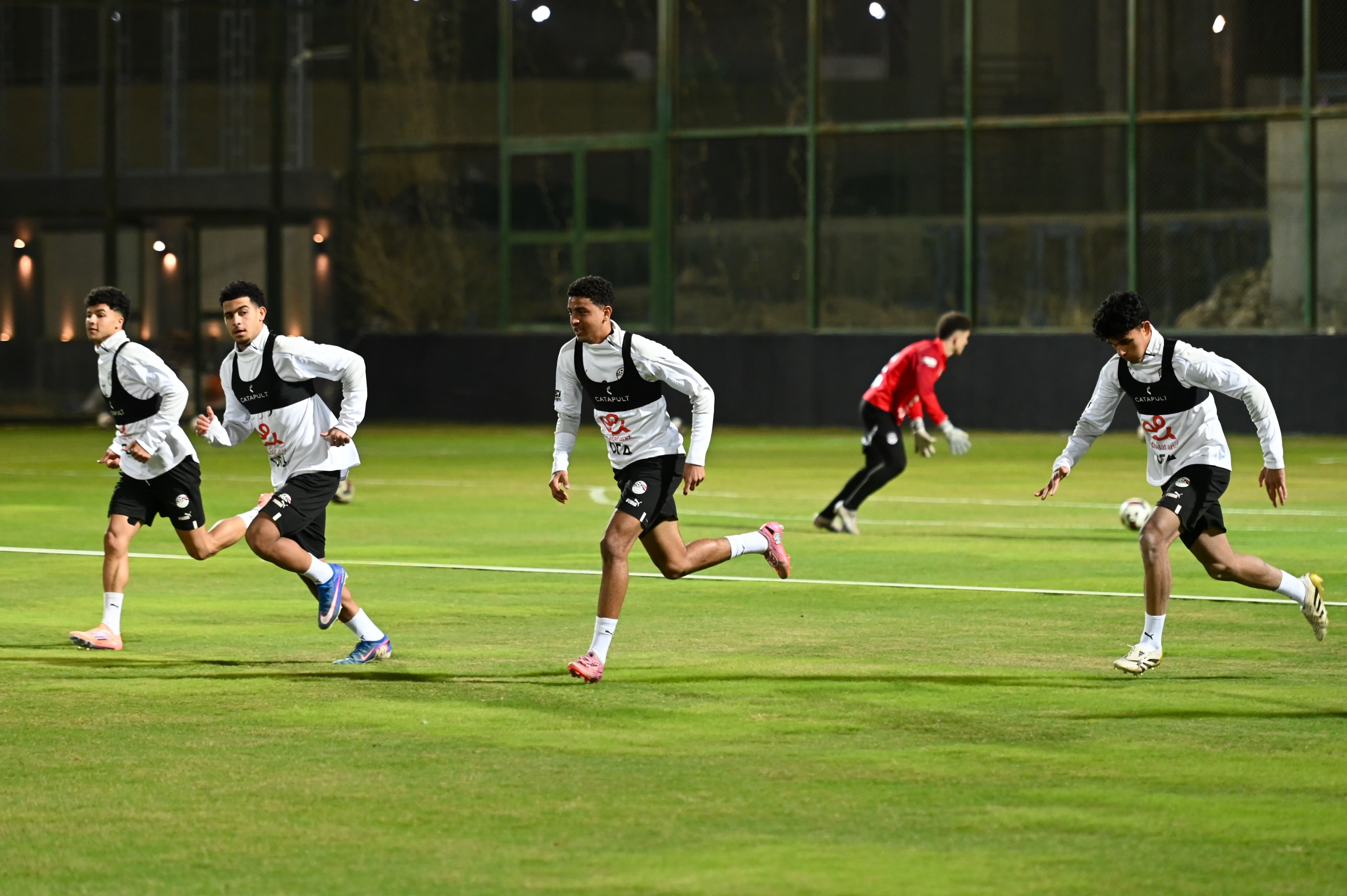 منتخب مصر 2007 يواصل تدريباته استعدادًا لوديتي العراق