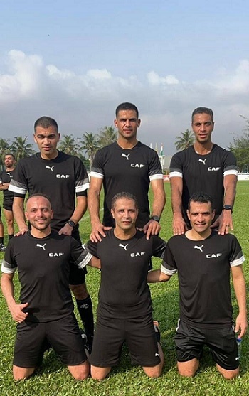 referees