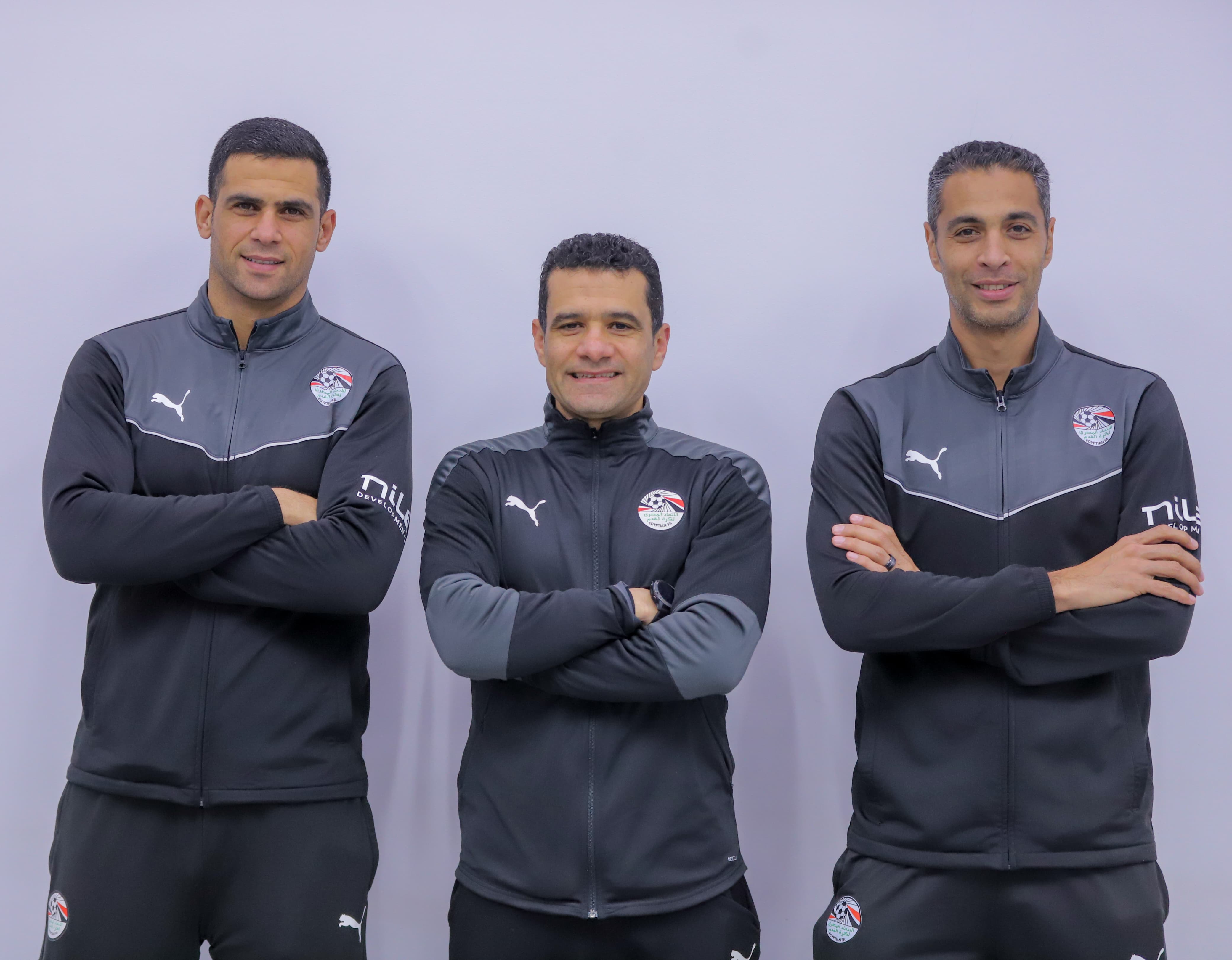 referees
