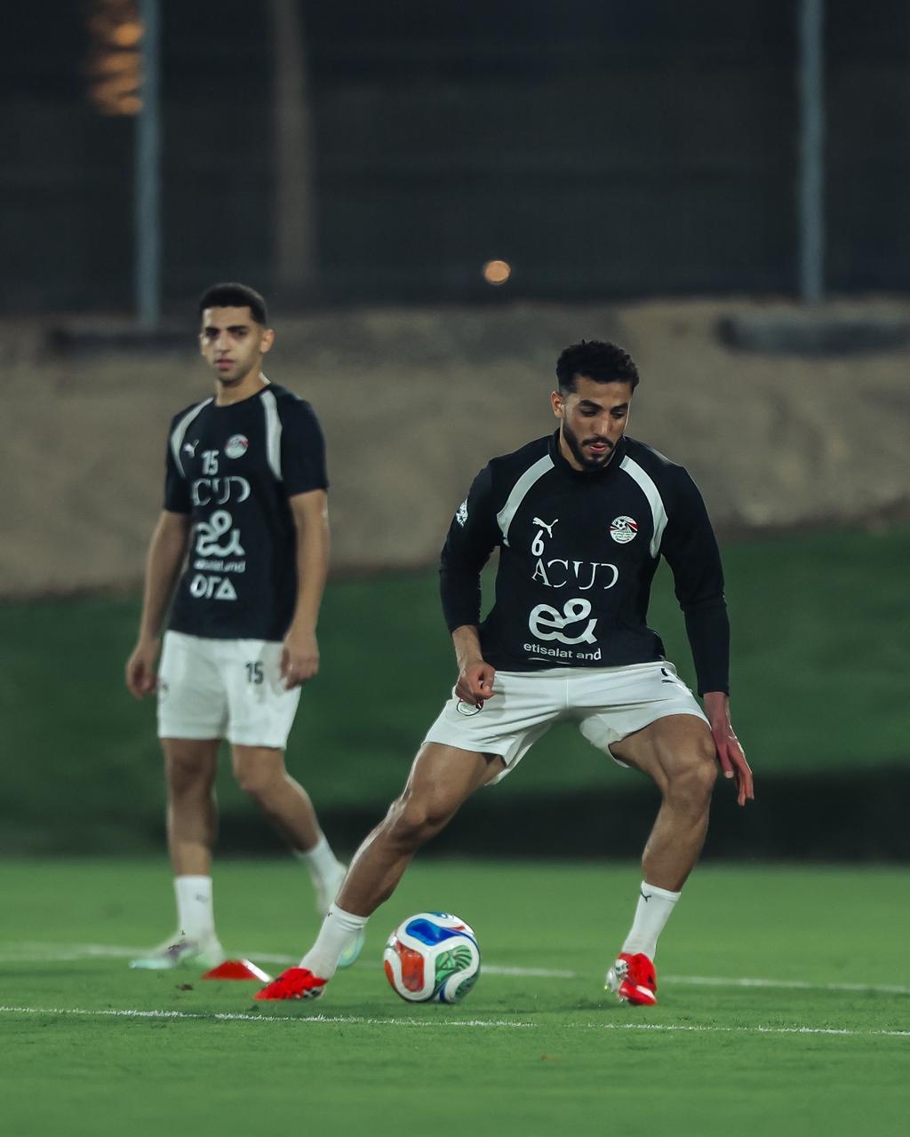 منتخب مصر يخوض تدريبه الأول في جدة استعداداً لودية السعودية 
