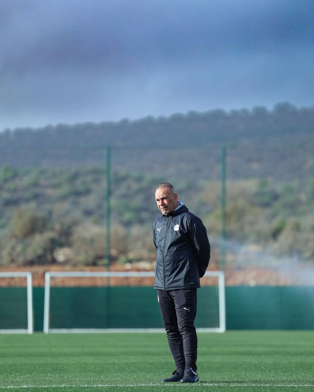 منتخب مصر يختتم تدريباته قبل مواجهة بنين غدًا