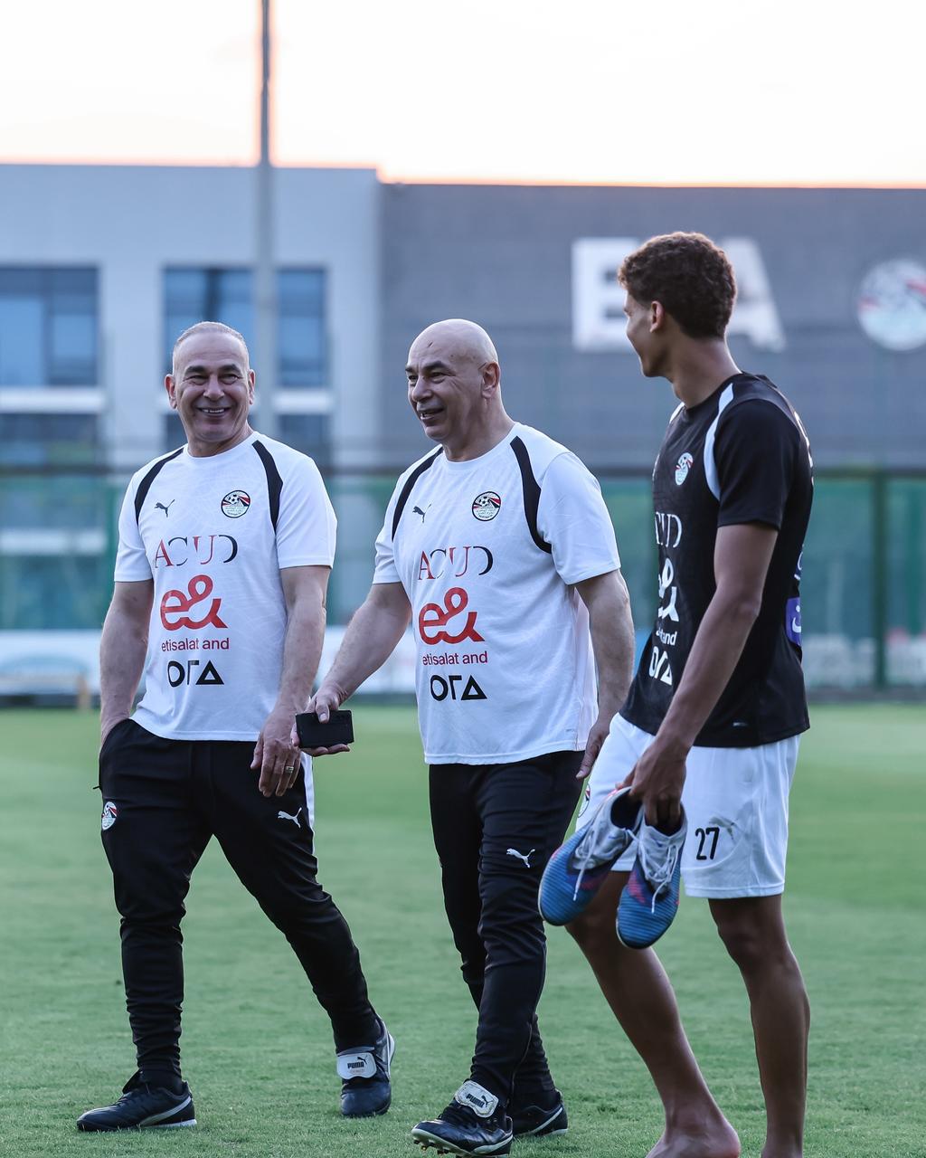 بالصور: منتخب مصر يواصل تدريباته استعدادا لروسيا بحضور مرموش وعبد الكريم