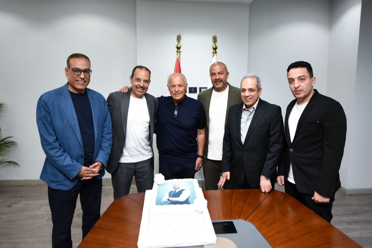 اتحاد الكرة يحتفل بفوز دياب والشريف وأبوزهرة في مجلس الشيوخ