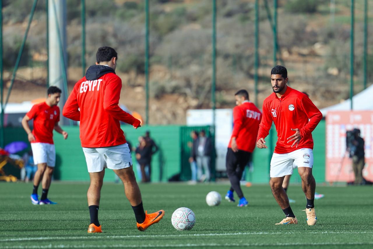 منتخب مصر يختتم تدريباته قبل مواجهة بنين غدًا