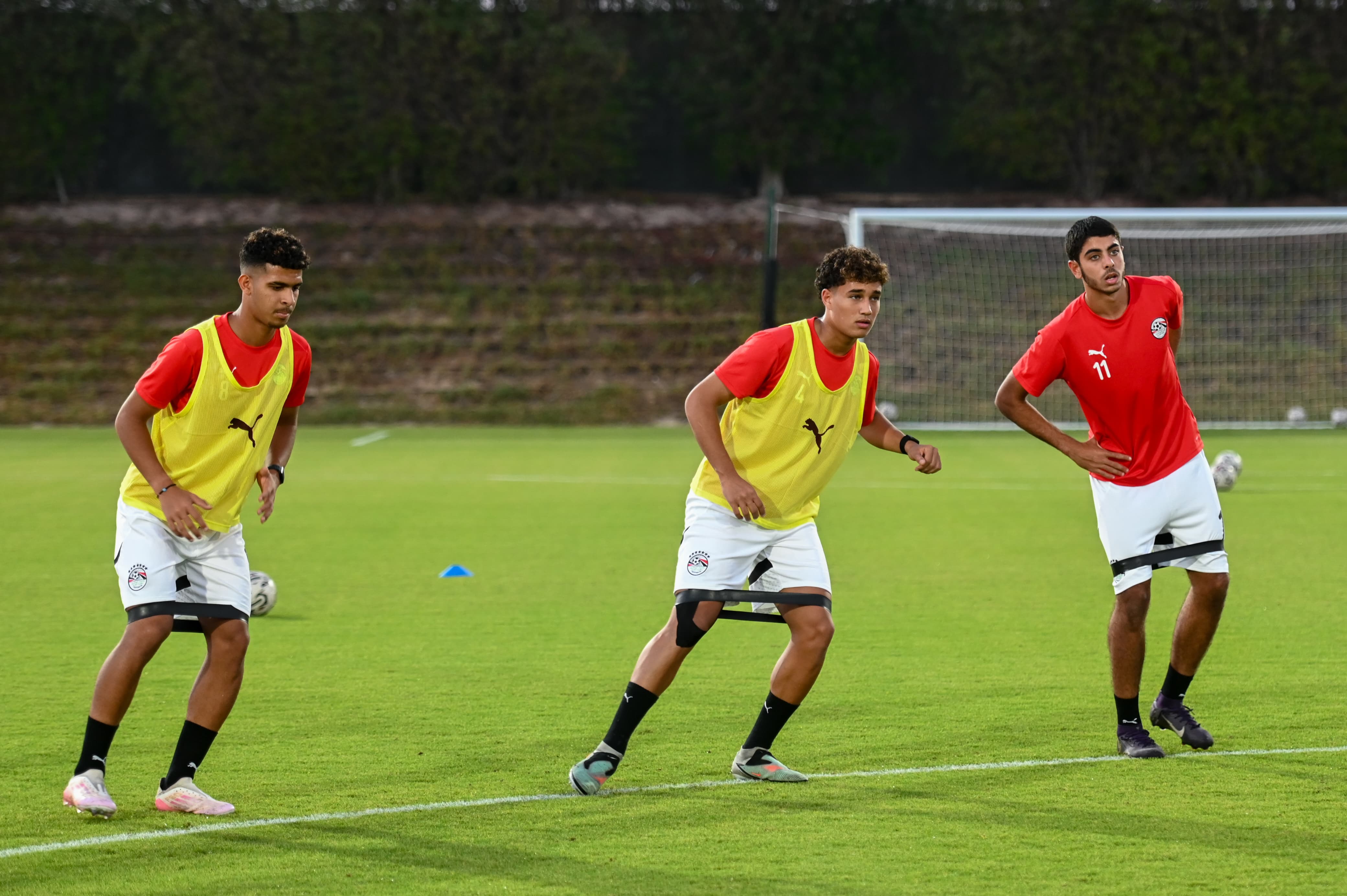 المنتخب الوطني تحت 17 عامًا يختتم استعداداته لمواجهة قطر وديًا 