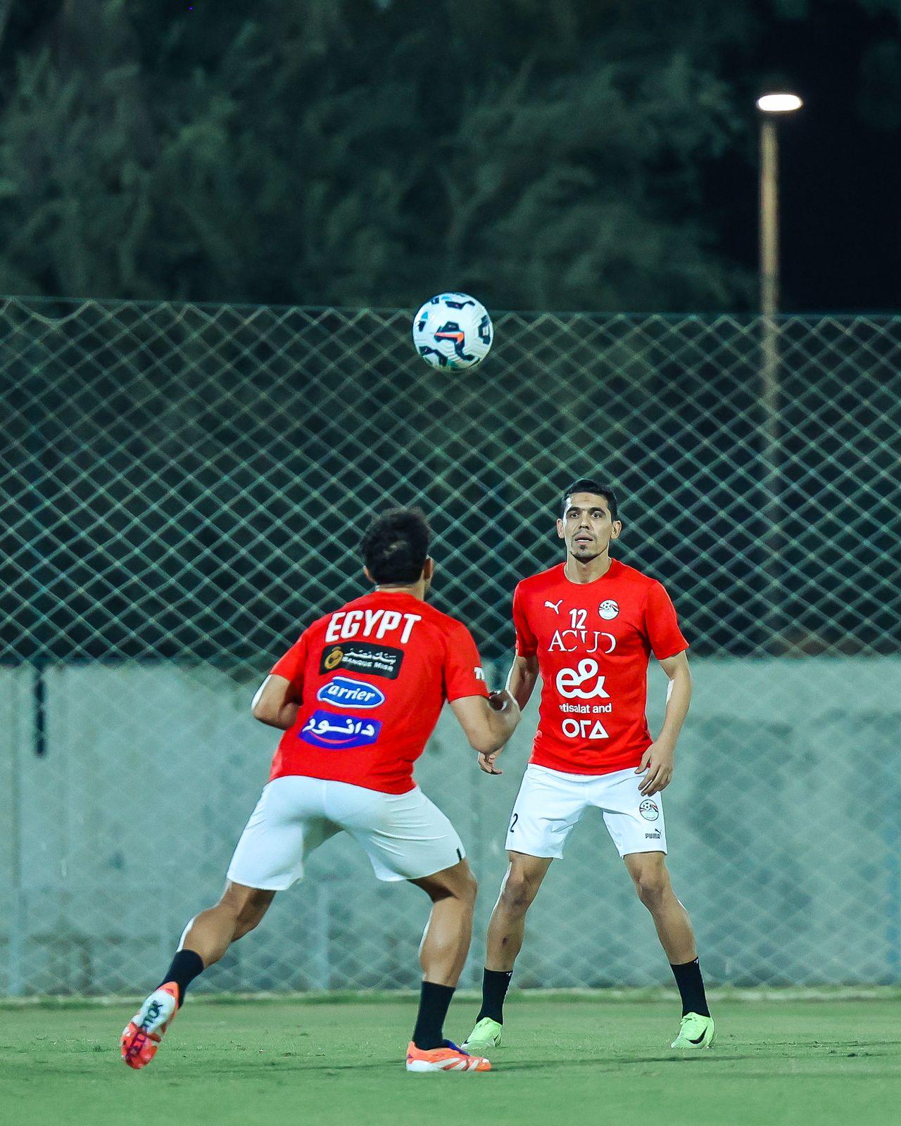 منتخب مصر يختتم تحضيراته لمواجهة أوزبكستان في دورة العين
