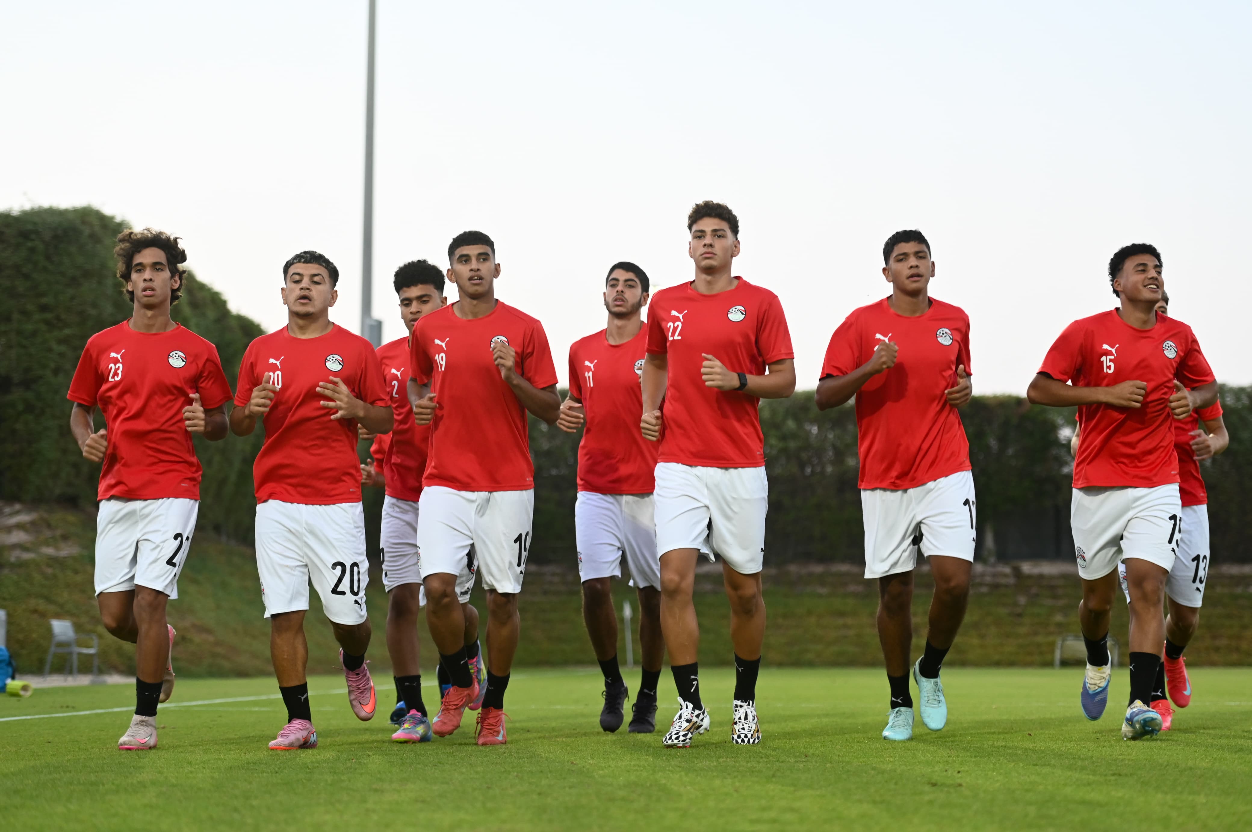 المنتخب الوطني تحت 17 عامًا يختتم استعداداته لمواجهة قطر وديًا 